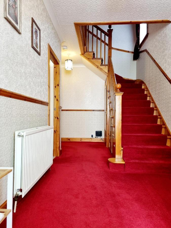 Inverness City 3 Bedroom House Free Parking Exterior photo
