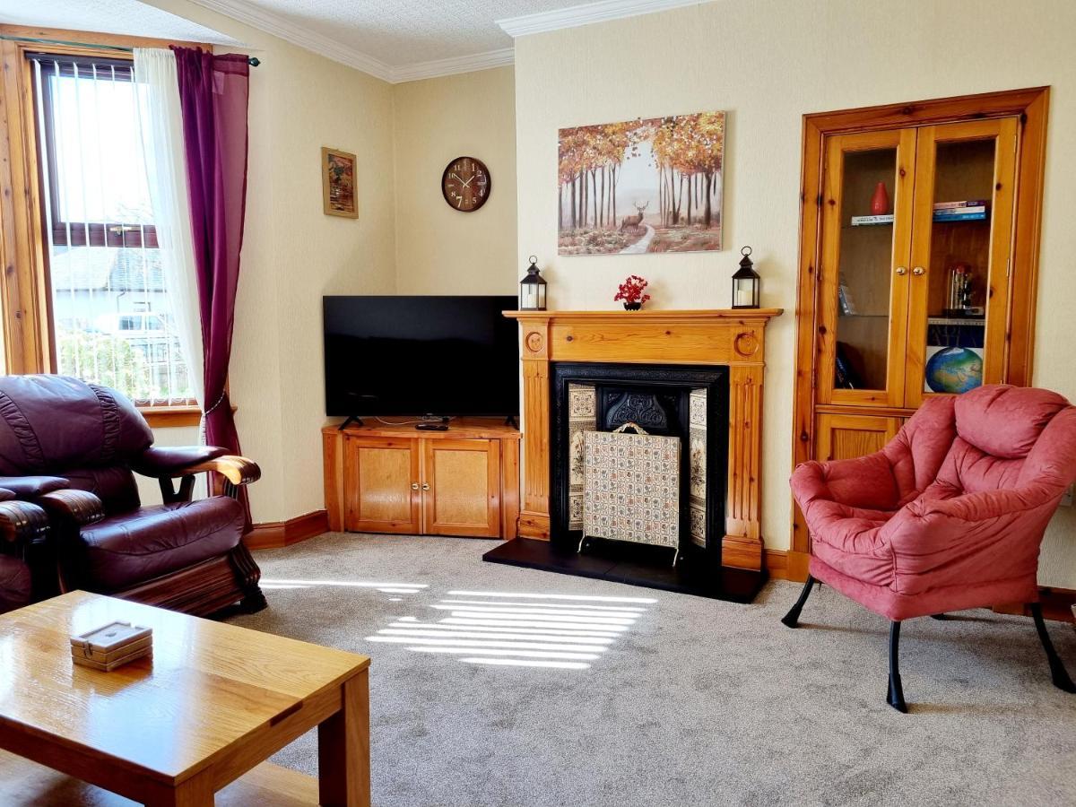 Inverness City 3 Bedroom House Free Parking Exterior photo