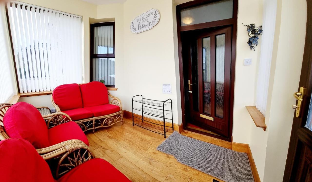 Inverness City 3 Bedroom House Free Parking Exterior photo