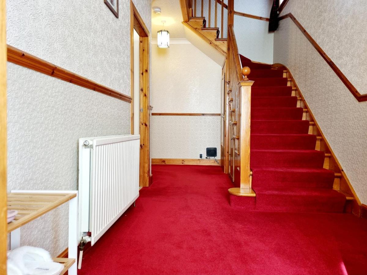 Inverness City 3 Bedroom House Free Parking Exterior photo