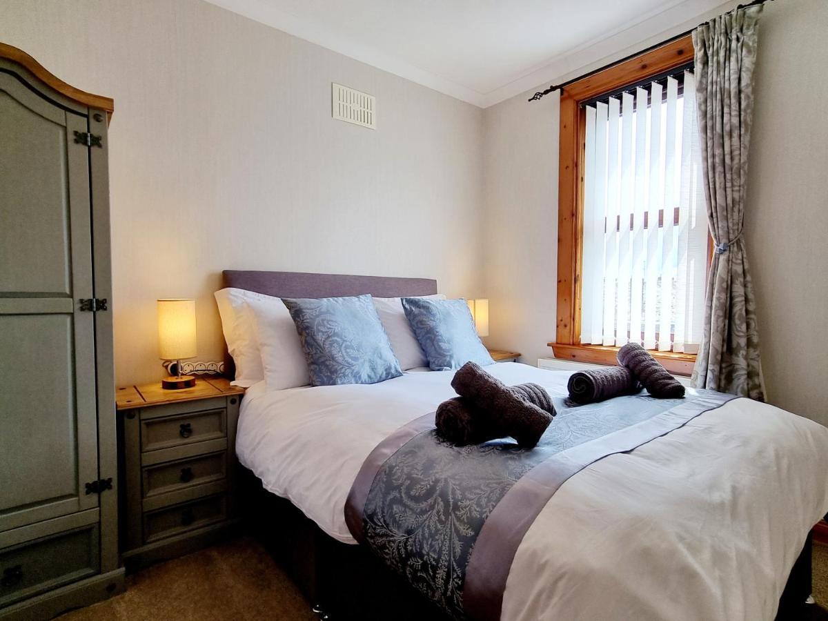 Inverness City 3 Bedroom House Free Parking Exterior photo