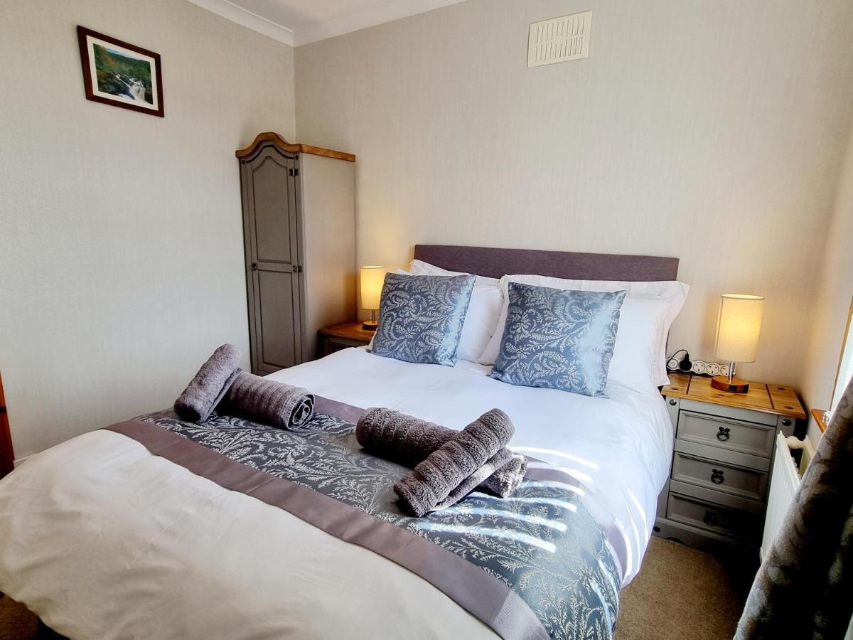 Inverness City 3 Bedroom House Free Parking Exterior photo